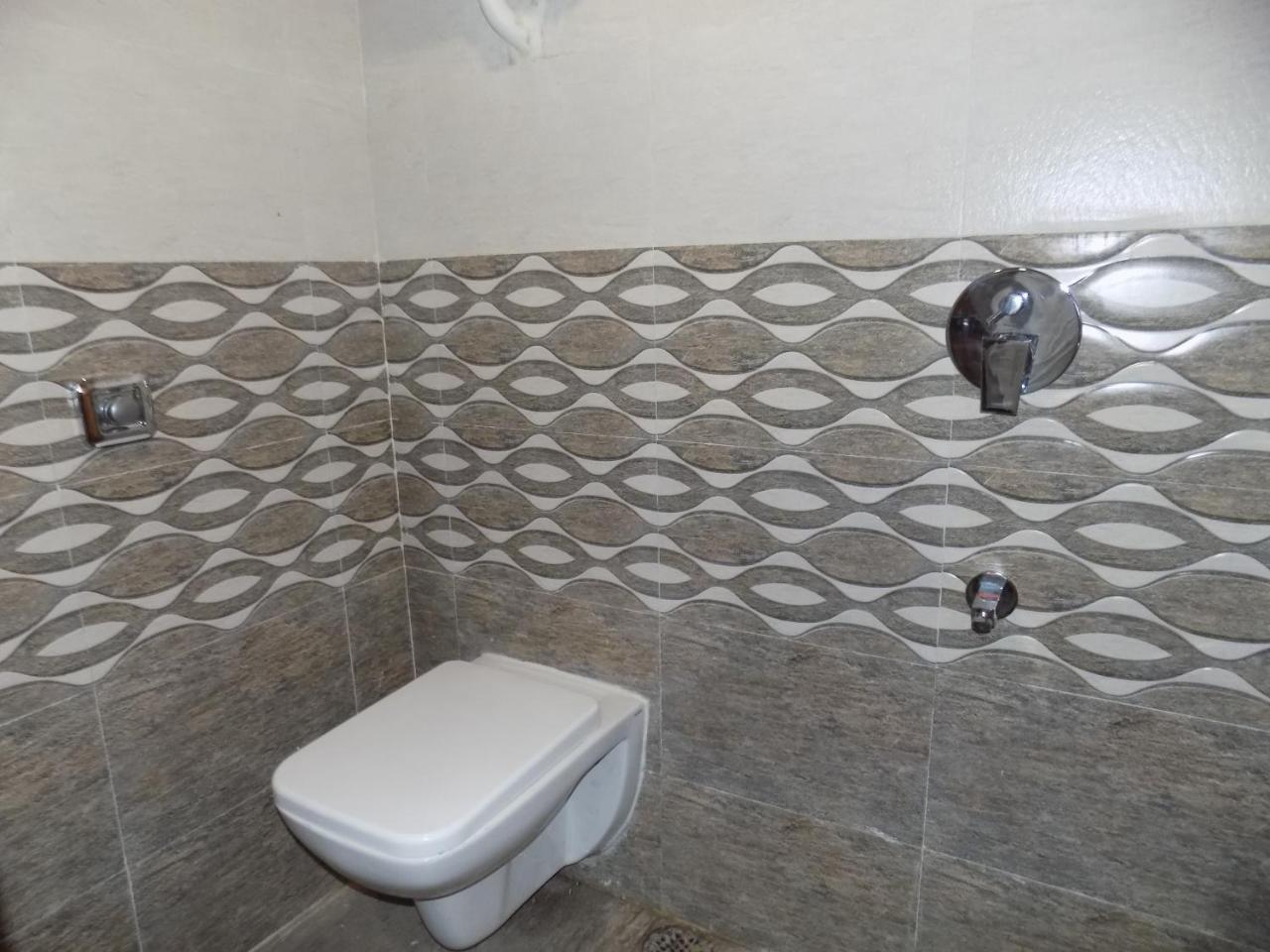 Metro Inn Dormitory Mumbai Ngoại thất bức ảnh