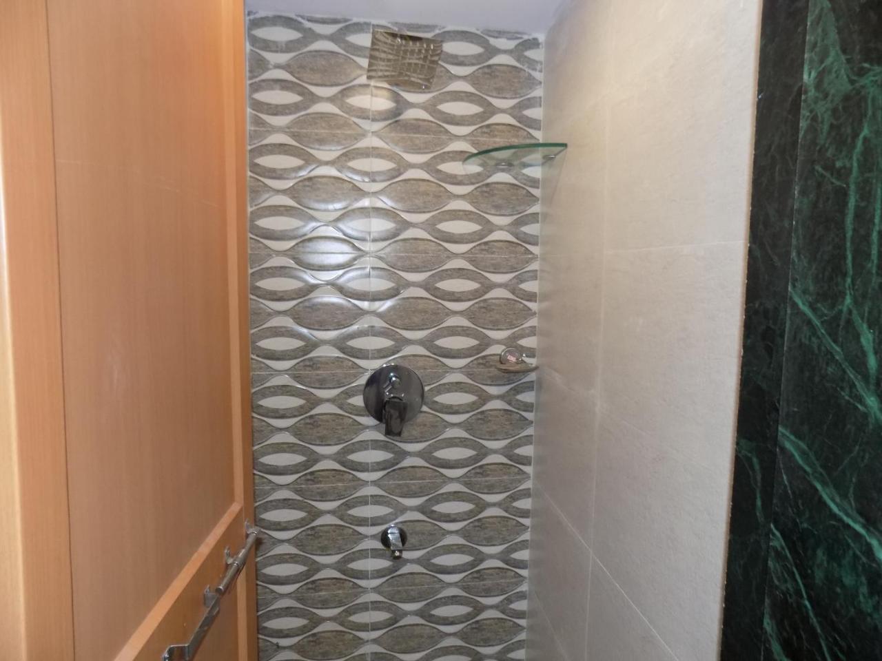 Metro Inn Dormitory Mumbai Ngoại thất bức ảnh